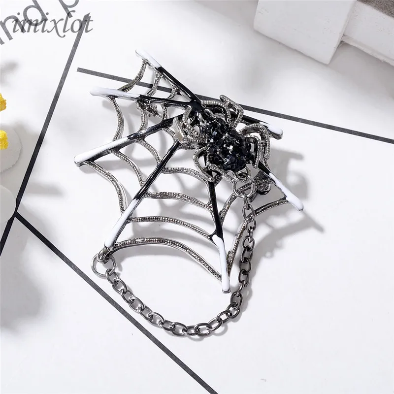 Enamel Black Spider Brooches Rock Punk Spiders Web Shaped Brooch Corsage Sweater Collar Clip Magnets Animal Broches Pins
Enamel Black Spider Brooches Rock Punk Spiders Web Shaped Brooch Corsage Sweater Collar Clip Magnets Animal Broches Pins