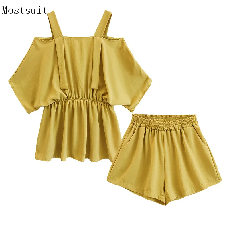 L-4xl Women Summer Casual Cotton Linen Short Sleeve Tops + Shorts Two Piece Set Female Office Suit Set Women's Clothes Plus Size
L-4xl Women Summer Casual Cotton Linen Short Sleeve Tops + Shorts Two Piece Set Female Office Suit Set Women's Clothes Plus Size