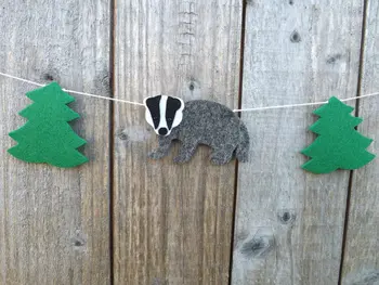 Badger Woodland felt Garlands baby shower buntings Christening baby shower birthdaywedding baptism decor nursery room banners
Badger Woodland felt Garlands baby shower buntings Christening baby shower birthdaywedding baptism decor nursery room banners