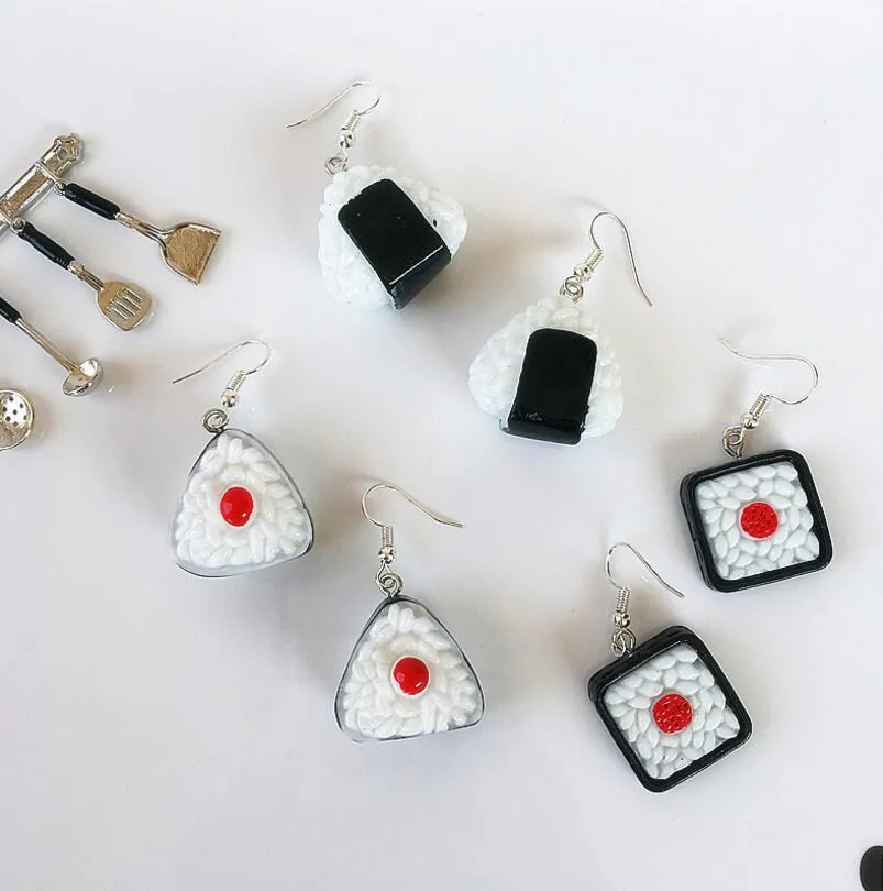 Lovely DIY Cute Geometric Sushi Food Fun Earrings Handmade Japanese Harajuku Rice Balls Drop Earrings For Women Girl Jewelry
Lovely DIY Cute Geometric Sushi Food Fun Earrings Handmade Japanese Harajuku Rice Balls Drop Earrings For Women Girl Jewelry
