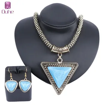 Vintage Luxury Palace Statement Necklaces Geometry Gem Necklaces&Pendants Earring Women Gift Party Jewelry Set
Vintage Luxury Palace Statement Necklaces Geometry Gem Necklaces&Pendants Earring Women Gift Party Jewelry Set