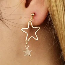 1 par de moda asimétrica pompón piel bola pentagrama gota pendiente imitación perla cadena larga colgante pendiente joyería(China)