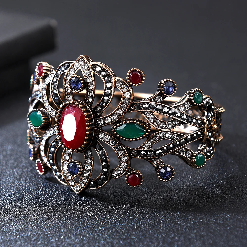 Vintage Openwork Carving Cuff Bracelets & Bangles for Women Blue Red Crystal Ethnic Style Big Wide Statement Retro Jewellry
Vintage Openwork Carving Cuff Bracelets & Bangles for Women Blue Red Crystal Ethnic Style Big Wide Statement Retro Jewellry