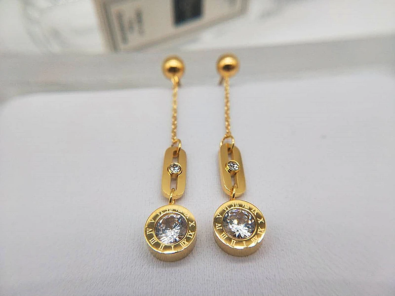 Fashion Jewelry never fading gold color 316L Stainless Steel cubic zircon Roman numerals drop Earrings for Women
Fashion Jewelry never fading gold color 316L Stainless Steel cubic zircon Roman numerals drop Earrings for Women