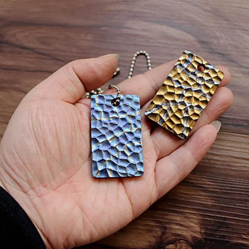 1PC Titanium Alloy System Flint Pattern Army Fans Brand Pendant ID Card Keychain Necklace Pendant Decorative Metal Sign Brand
1PC Titanium Alloy System Flint Pattern Army Fans Brand Pendant ID Card Keychain Necklace Pendant Decorative Metal Sign Brand