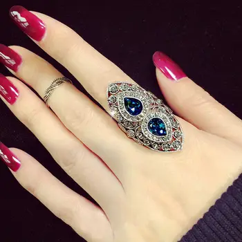 Vintage Exaggerated Big Blue Stone Ring Double Heart Shaped Crystals Cocktail Ring White Gold Color Women Party Jewelry
Vintage Exaggerated Big Blue Stone Ring Double Heart Shaped Crystals Cocktail Ring White Gold Color Women Party Jewelry
