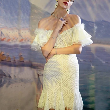 Sexy Off Shoulder Irregular Mermaid Party Dress 2019 Women Summer High Quality White Lace Mini Dress Slim Dress
Sexy Off Shoulder Irregular Mermaid Party Dress 2019 Women Summer High Quality White Lace Mini Dress Slim Dress