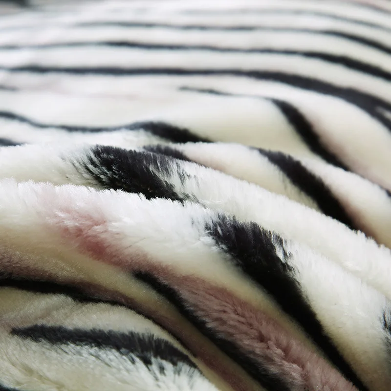 3916414454_1537542032