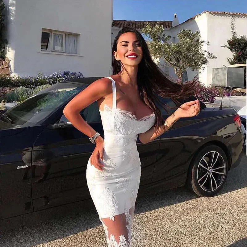 2018 New Fashion Hot Selling Elegant White Bandage With Lace Wedding Party Women Midi Dress Outfit Cocktail Vestidos Wholesale
2018 New Fashion Hot Selling Elegant White Bandage With Lace Wedding Party Women Midi Dress Outfit Cocktail Vestidos Wholesale