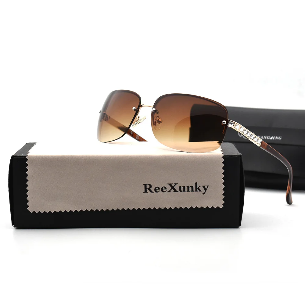 Rhinestone Sunglasses Women Rectangle Rimless Shining Diamond Sun Glasses Ladies Shades Visor Oculos Top 
Rhinestone Sunglasses Women Rectangle Rimless Shining Diamond Sun Glasses Ladies Shades Visor Oculos Top
