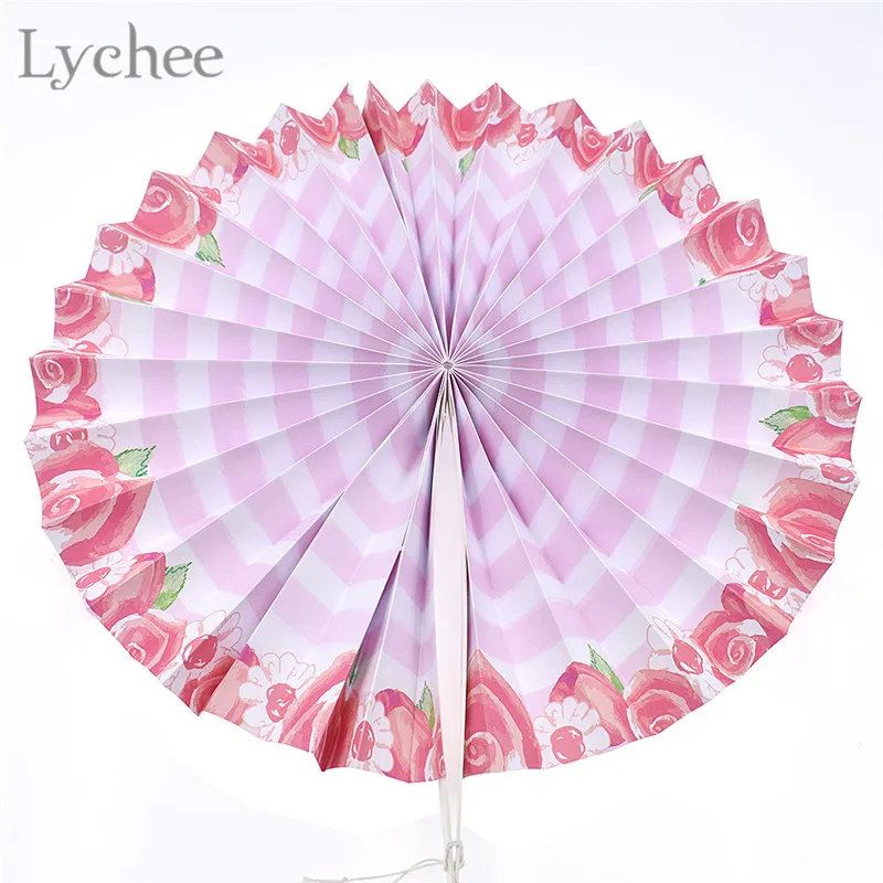 Lychee 5pcs/Set Print Paper Fans Pinwheels Hanging Flower Rose Paper Craft Wedding Party Birthday Decoration Gift Fans
Lychee 5pcs/Set Print Paper Fans Pinwheels Hanging Flower Rose Paper Craft Wedding Party Birthday Decoration Gift Fans