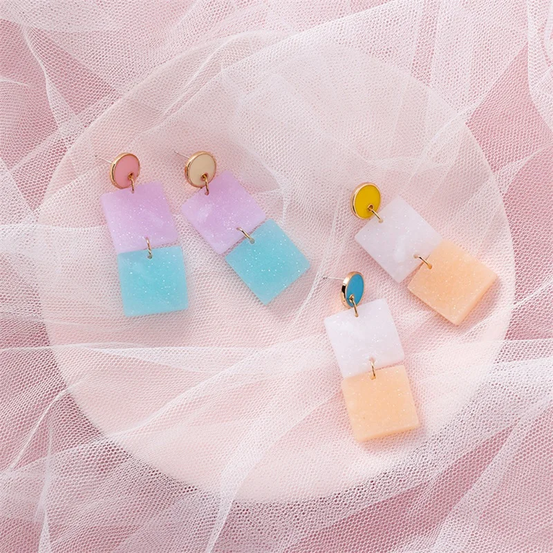apanese And Korean Sweet Contrast Color Acrylic Long Earrings Fashion Cute Geometric Square Jewelry Women Summer Accessories
apanese And Korean Sweet Contrast Color Acrylic Long Earrings Fashion Cute Geometric Square Jewelry Women Summer Accessories