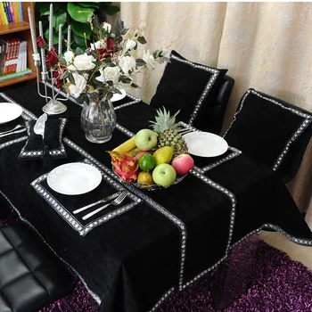 Designer diamond embroidery table runner /Luxury handmade diamond buckle table flag/ high quality wedding velvet table cloth
Designer diamond embroidery table runner /Luxury handmade diamond buckle table flag/ high quality wedding velvet table cloth