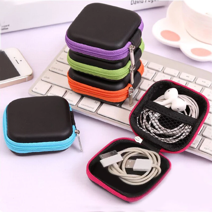 Clip Holder Clip Dispenser Desk Organizer Bags Headphones Earphone Cable Earbuds Storage Pouch bag random color
Clip Holder Clip Dispenser Desk Organizer Bags Headphones Earphone Cable Earbuds Storage Pouch bag random color