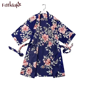 Fdfklak Large Size Silk Robe Women Print Satin Sleepwear Robes Ladies Home Clothes Bride Robes Female Nightwear Bath Robe Femme
Fdfklak Large Size Silk Robe Women Print Satin Sleepwear Robes Ladies Home Clothes Bride Robes Female Nightwear Bath Robe Femme