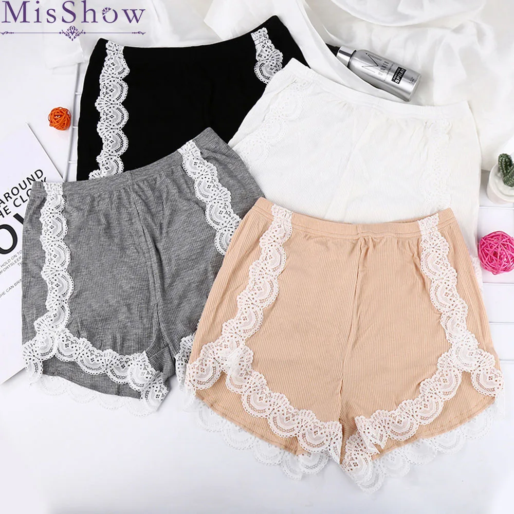 2019 Women Safety Pants Plus Size Stretched Underwear Short Pants Female Panties Boxer Comfy Lace Breathable Safety Pants Shorts
2019 Women Safety Pants Plus Size Stretched Underwear Short Pants Female Panties Boxer Comfy Lace Breathable Safety Pants Shorts