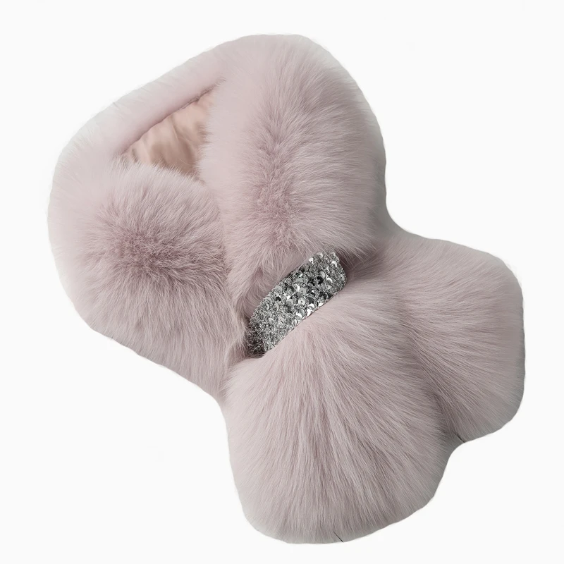 Russia Winter women fur scarf real fox fur scarves warm neck fur collar shawl 2016 brand new fashion fur ring wrap for women
Russia Winter women fur scarf real fox fur scarves warm neck fur collar shawl 2016 brand new fashion fur ring wrap for women