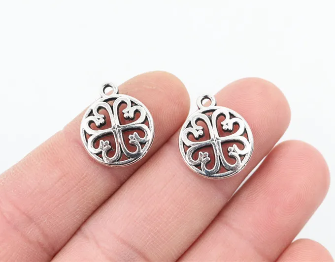 17X14mm 20pcs Bronze Colors Plated Flower Handmade Charms Pendant:DIY for bracelet necklace-R5-12
17X14mm 20pcs Bronze Colors Plated Flower Handmade Charms Pendant:DIY for bracelet necklace-R5-12