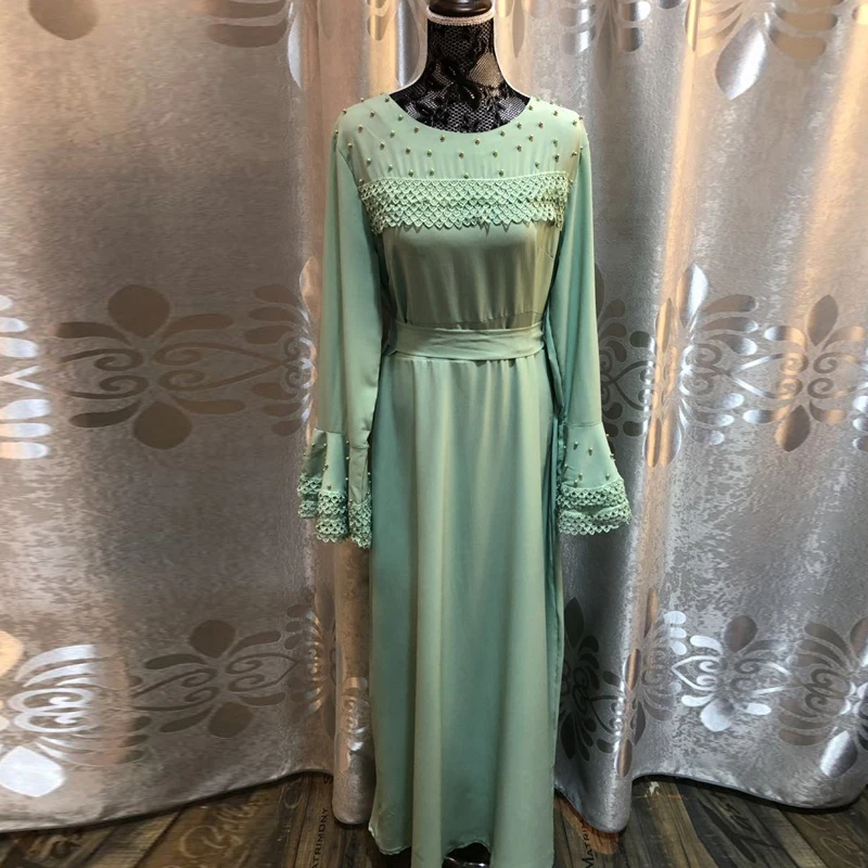 Vestidos Ramadan Abaya Kaftan Dubai Arabic Muslim Dress Caftan Marocain Hijab Eid Dresses Elbise Robe Femme Musulmane Longue
Vestidos Ramadan Abaya Kaftan Dubai Arabic Muslim Dress Caftan Marocain Hijab Eid Dresses Elbise Robe Femme Musulmane Longue