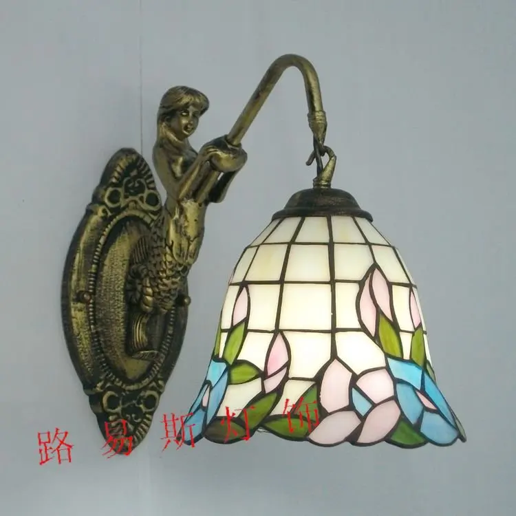 Direct manufacturers Mermaid simple blue wall mirror balcony aisle Tiffanylamp American stained glass lighting A living room
Direct manufacturers Mermaid simple blue wall mirror balcony aisle Tiffanylamp American stained glass lighting A living room
