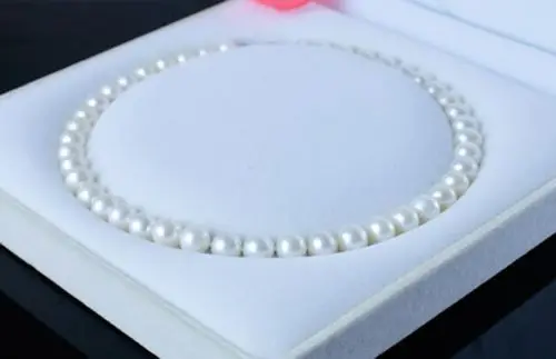 bjc 0002295 "9-10MM AKOYA GENUINE NATURAL WHITE PEARL NECKLACE (C0309) 
bjc 0002295 "9-10MM AKOYA GENUINE NATURAL WHITE PEARL NECKLACE (C0309)