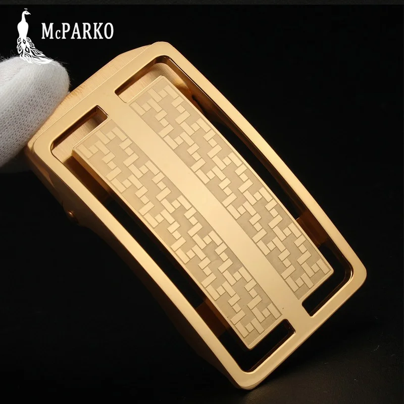 Luxury golden automatic buckle no belt Men belt buckle automatic Stainless steel buckle without belt 35mm No allergy style Metal
Luxury golden automatic buckle no belt Men belt buckle automatic Stainless steel buckle without belt 35mm No allergy style Metal
