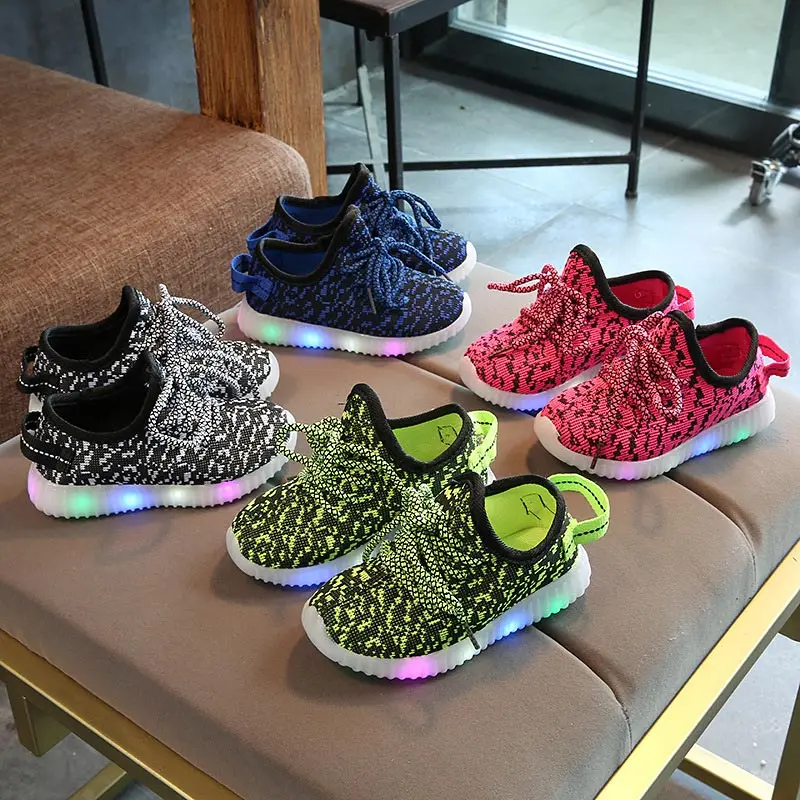Luminous Sneakers Kids Shoes For Girl Led Sneakers With Boys Fashion Lighted Mesh Print Children Casual Sports Shoes EU 21-36
Luminous Sneakers Kids Shoes For Girl Led Sneakers With Boys Fashion Lighted Mesh Print Children Casual Sports Shoes EU 21-36