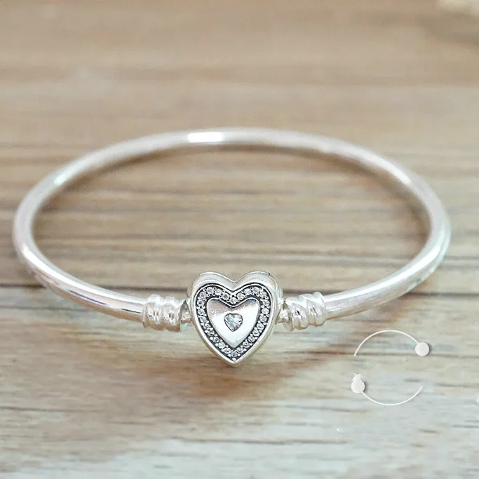 Authentic 925 Sterling Silver Pan bracelet Heart Clasp Clip Basic Bangle Fit Pan Charms Beads DIY Jewelry For Women
Authentic 925 Sterling Silver Pan bracelet Heart Clasp Clip Basic Bangle Fit Pan Charms Beads DIY Jewelry For Women