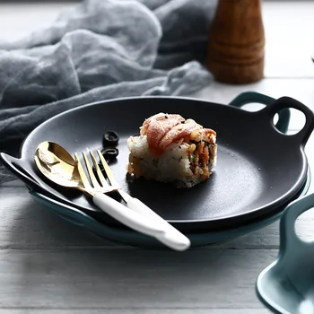 Simple matte finish round or square ceramic Dinner Plate dish with handle for tableware for dinnerware
Simple matte finish round or square ceramic Dinner Plate dish with handle for tableware for dinnerware