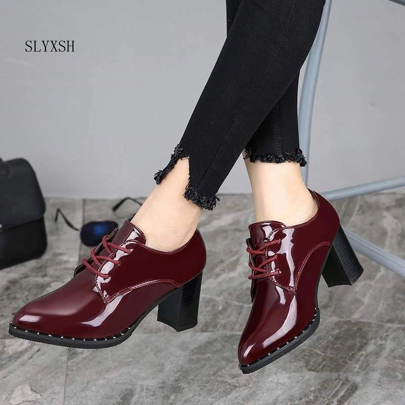 SLYXSH Fashion Women's Hollow Shoes Shallow Mouth Single Shoes Thick Heel Shoes Feminino Confort Chaussure Femme
SLYXSH Fashion Women's Hollow Shoes Shallow Mouth Single Shoes Thick Heel Shoes Feminino Confort Chaussure Femme