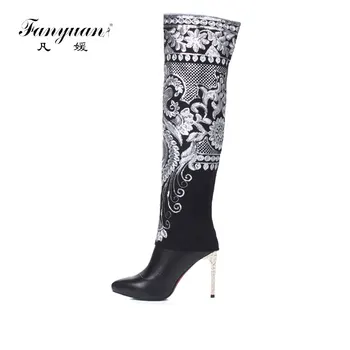 Fanyuan 2018 Black Flowers Embroidery Zipper Superstar Thigh High Boots Pointed Toe High Heel Women Shoes Over The Knee Boots
Fanyuan 2018 Black Flowers Embroidery Zipper Superstar Thigh High Boots Pointed Toe High Heel Women Shoes Over The Knee Boots