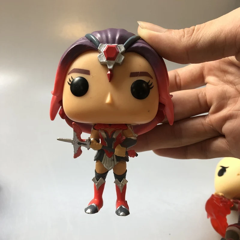 Original Funko pop Games: Valor Worrier Vinyl Action Figure Collectible Model Loose Toy No Box
Original Funko pop Games: Valor Worrier Vinyl Action Figure Collectible Model Loose Toy No Box