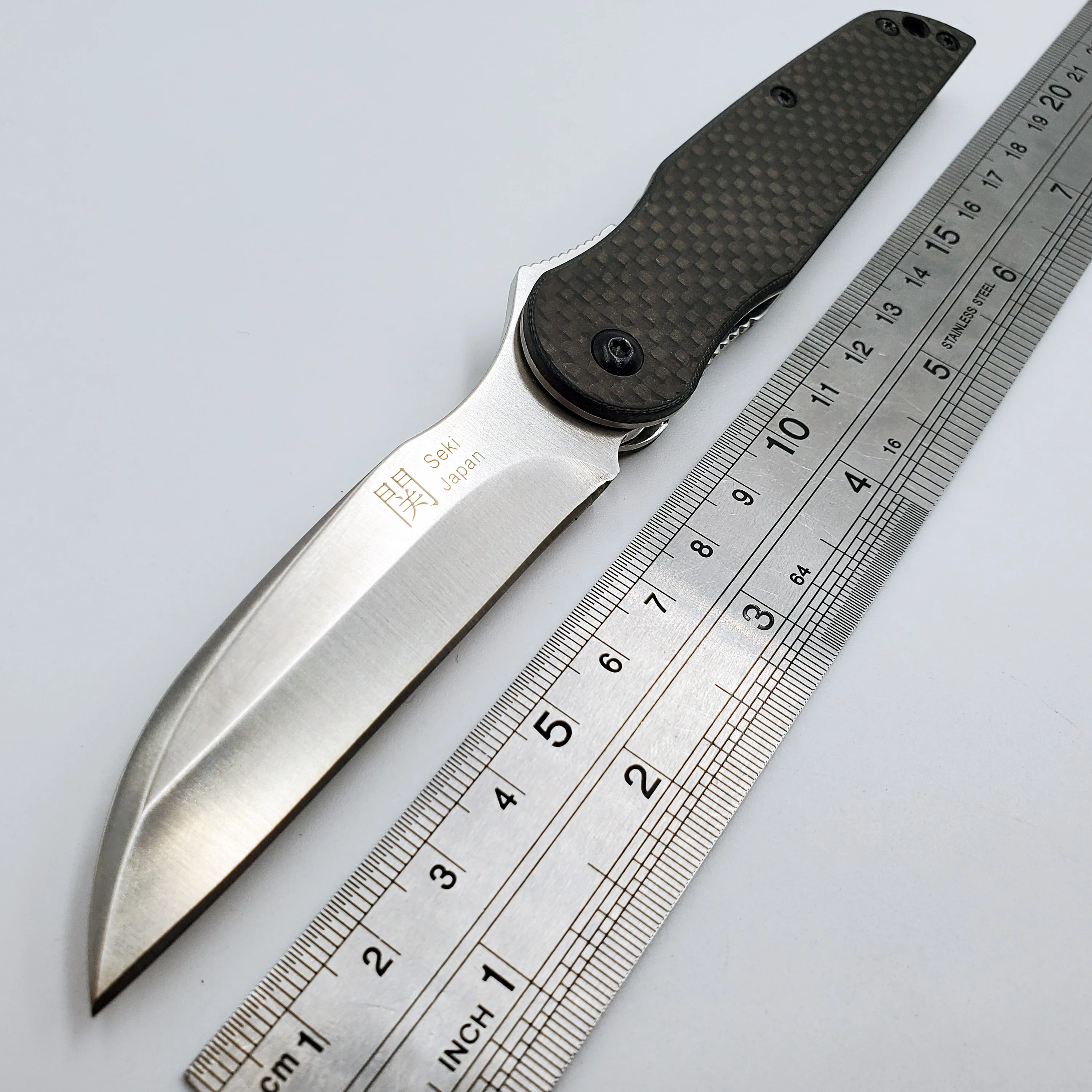 JSSQ Tactical Folding Knife D2 Blade Carbon Fiber Handle Survival Hunting Combat Pocket Knives Outdoor Camping Multi EDC Tools
JSSQ Tactical Folding Knife D2 Blade Carbon Fiber Handle Survival Hunting Combat Pocket Knives Outdoor Camping Multi EDC Tools