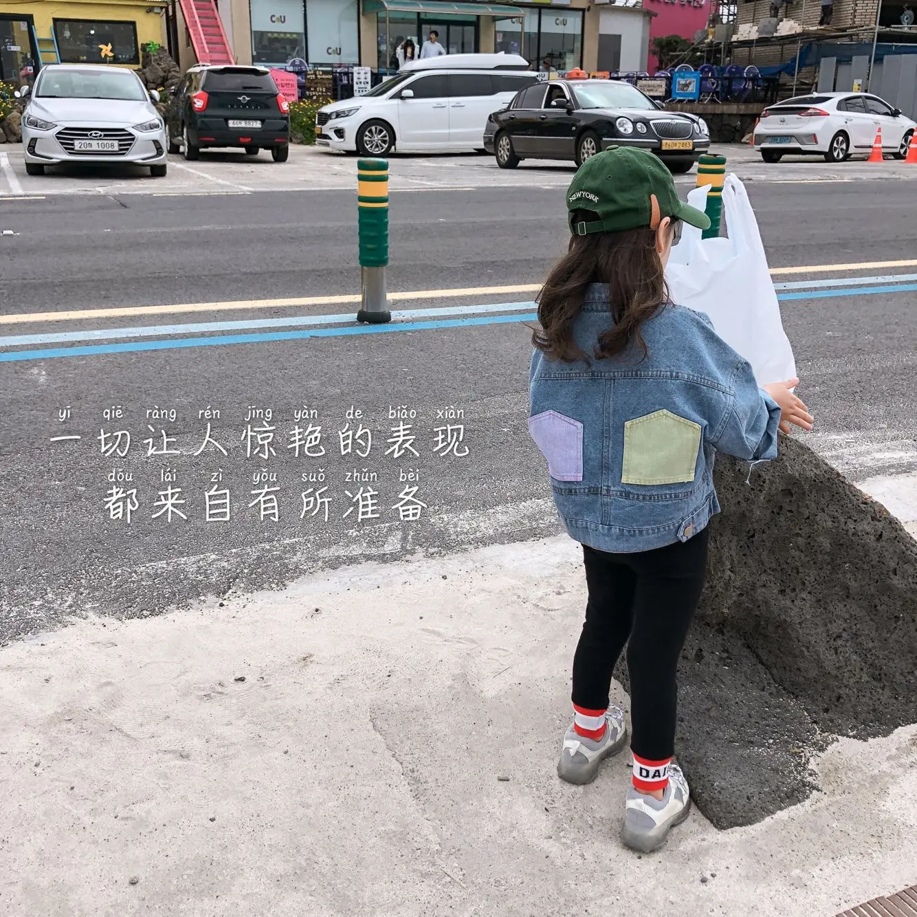 2019 Autumn New Arrival Korean style cotton matching pockets fashion all-match loose denim jacket for cool baby girls and boys
2019 Autumn New Arrival Korean style cotton matching pockets fashion all-match loose denim jacket for cool baby girls and boys