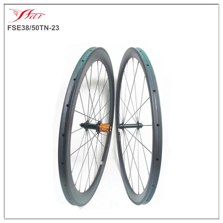 Cheaper + Mixed carbon wheelset 23mm wide tubular 38mm front + 50mm rear carbon road wheels for cycling bike V shape wheel
Cheaper + Mixed carbon wheelset 23mm wide tubular 38mm front + 50mm rear carbon road wheels for cycling bike V shape wheel