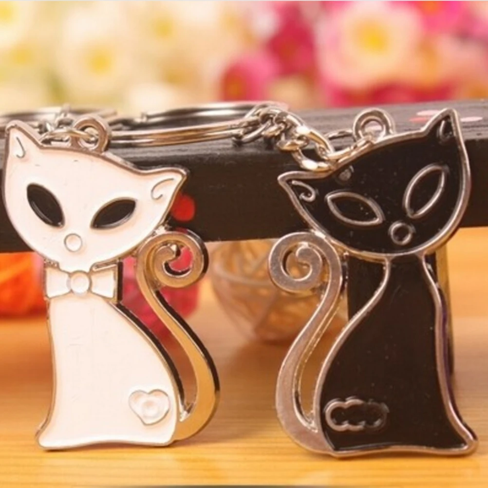 For Men Women 1 pair Fashion Black & White Cat Fox Pendants Keychain Rings Key Chain & Ring Holder Keyring Porte decoration Gift
For Men Women 1 pair Fashion Black & White Cat Fox Pendants Keychain Rings Key Chain & Ring Holder Keyring Porte decoration Gift