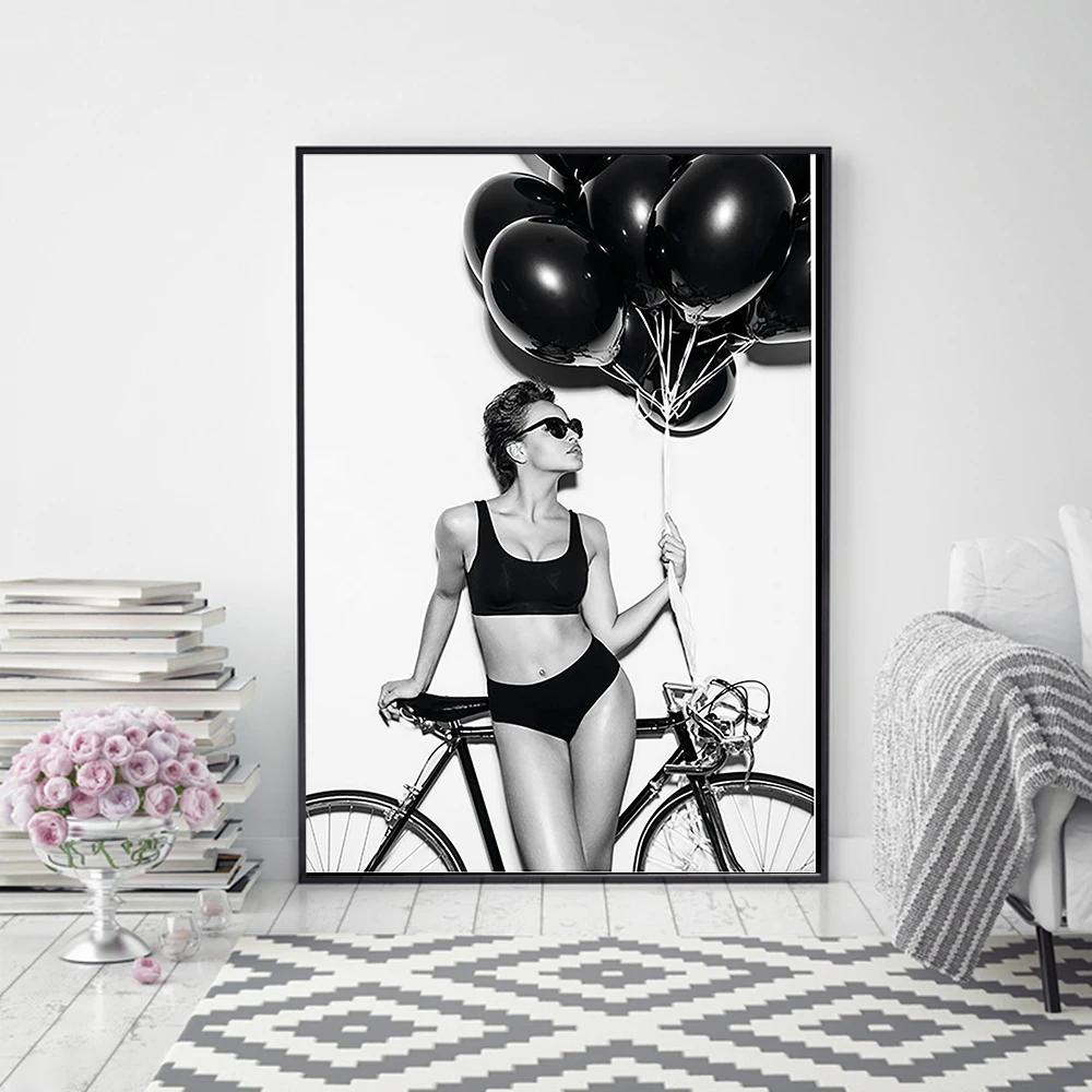 Cuadros Decoration Salon Vogue Woman Prints And Posters Canvas Painting Wall Art Girl's Pictures for Living Room Decor for Home
Cuadros Decoration Salon Vogue Woman Prints And Posters Canvas Painting Wall Art Girl's Pictures for Living Room Decor for Home