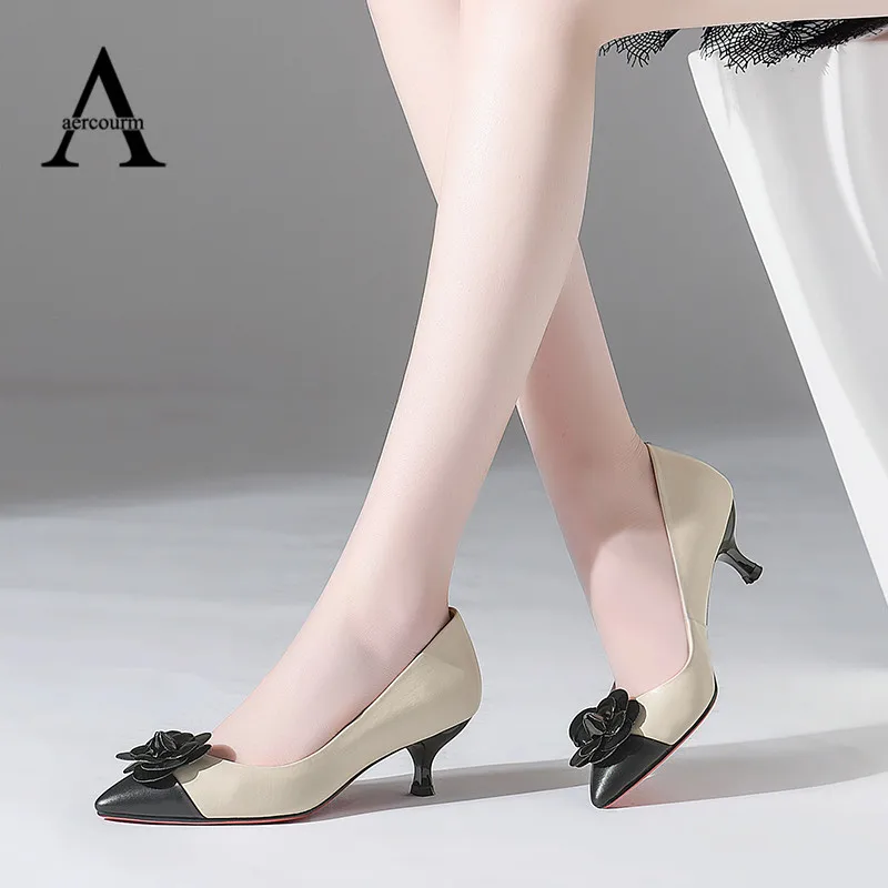 2018 Women Genuine Leather Shoes Autumn Cow Leather Women Shoes Party Heels Pumps Thin Heels Sexy 5 CM Heels Ladies Dress Shoes