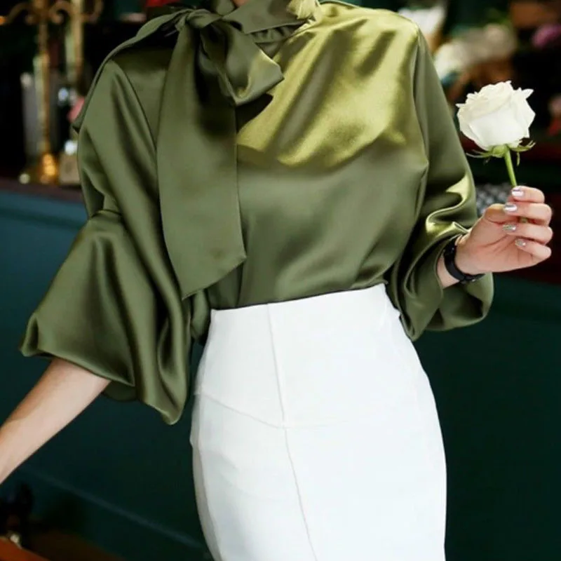 new party office Ladies shirt autumn solid Vintage Satin Lantern Sleeve Shirt Bow Tie Neck Loose Elegant Blouse Top women shirts
new party office Ladies shirt autumn solid Vintage Satin Lantern Sleeve Shirt Bow Tie Neck Loose Elegant Blouse Top women shirts