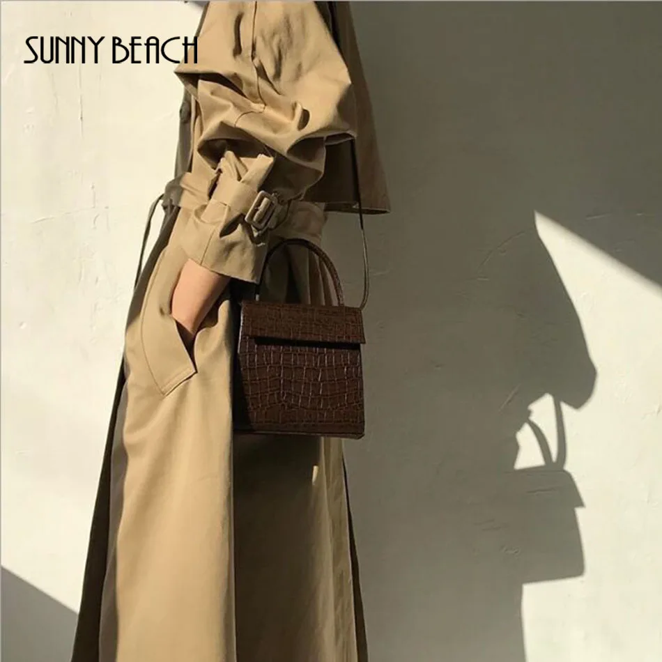 SUNNY BEACH Women Bag Alligator Print PU Leather Crossbody Bags Vintage Female Bags Korean Fashion Handbag Small Messenger Bags
SUNNY BEACH Women Bag Alligator Print PU Leather Crossbody Bags Vintage Female Bags Korean Fashion Handbag Small Messenger Bags