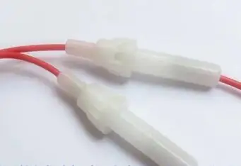 FREE SHIPPING 50PCS x #20 Wire 5*20mm White Plastic Lantern Fuse Holder With 20AWG Red Cable
FREE SHIPPING 50PCS x #20 Wire 5*20mm White Plastic Lantern Fuse Holder With 20AWG Red Cable