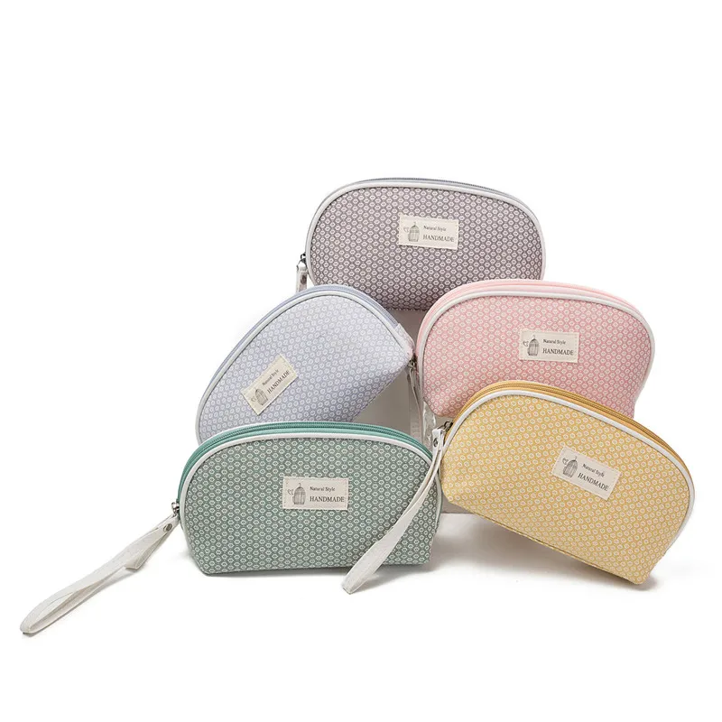 Miyahouse Floral Print Makeup Bag Female Cosmetic Bag Canvas Lady Travel Toiletry Organizer Daily Use Toiletry Bag Make Up Pouch
Miyahouse Floral Print Makeup Bag Female Cosmetic Bag Canvas Lady Travel Toiletry Organizer Daily Use Toiletry Bag Make Up Pouch