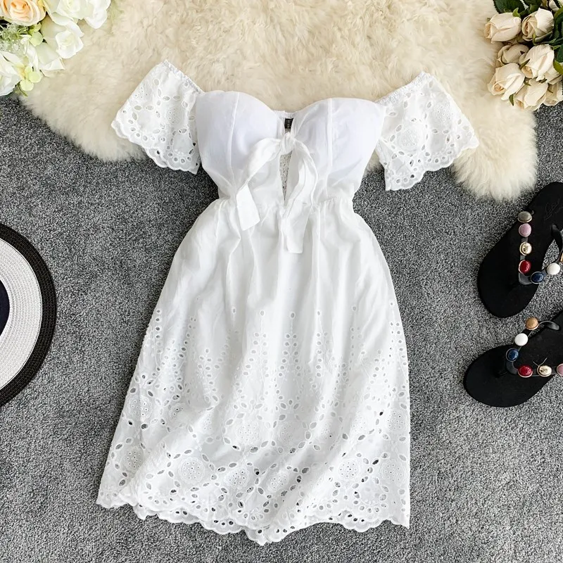 New Sexy Strapless White Dress V-Neck Padded Dress Lace Women Summer Off-Shoulder Fairy Mini Dress Vestidos
New Sexy Strapless White Dress V-Neck Padded Dress Lace Women Summer Off-Shoulder Fairy Mini Dress Vestidos