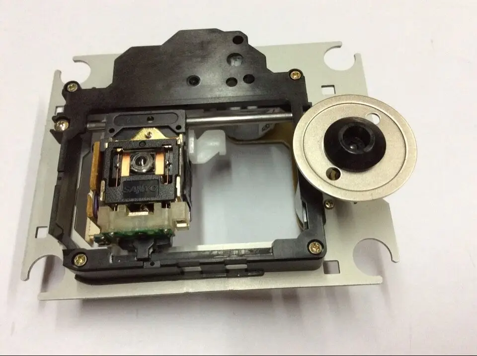 Brand New Mechanism SFP101 SFP-101 15P Optical Pick-ups SF-P101 SF-101 SF-P101(15PIN) W. Motor for classic CD VCD laser
Brand New Mechanism SFP101 SFP-101 15P Optical Pick-ups SF-P101 SF-101 SF-P101(15PIN) W. Motor for classic CD VCD laser