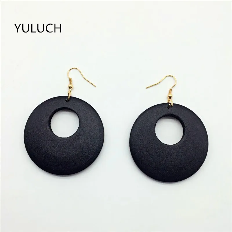 Pair new design good african wood black earrings Latest new arrival Round new design quality
Pair new design good african wood black earrings Latest new arrival Round new design quality