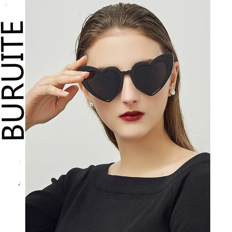 Love Sunglasses Ladies Cute Heart-shaped Glasses Europe and The United States Trend Peach Heart Male Sun Glasses
Love Sunglasses Ladies Cute Heart-shaped Glasses Europe and The United States Trend Peach Heart Male Sun Glasses