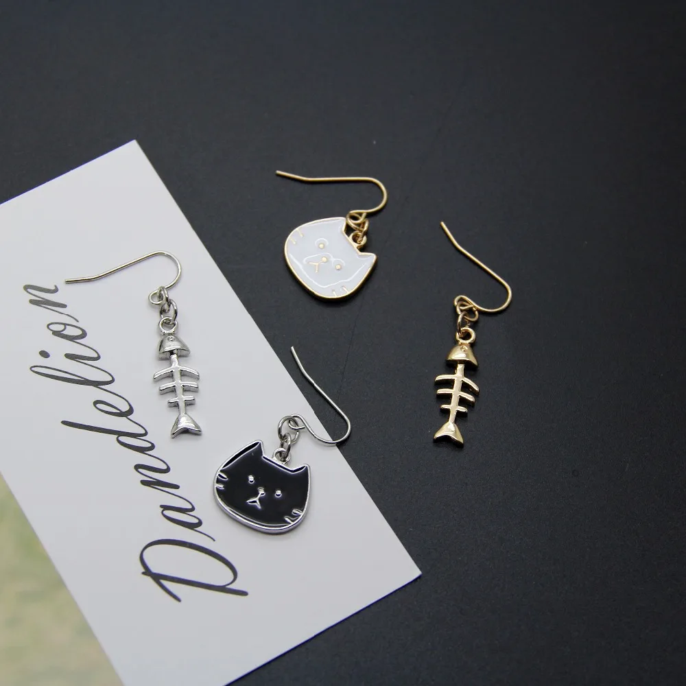 WEISHUOLI Metal Enamel Drop Earrings Jewelry Wholesale New Cat Fish Asymmetric Earring For Women
WEISHUOLI Metal Enamel Drop Earrings Jewelry Wholesale New Cat Fish Asymmetric Earring For Women