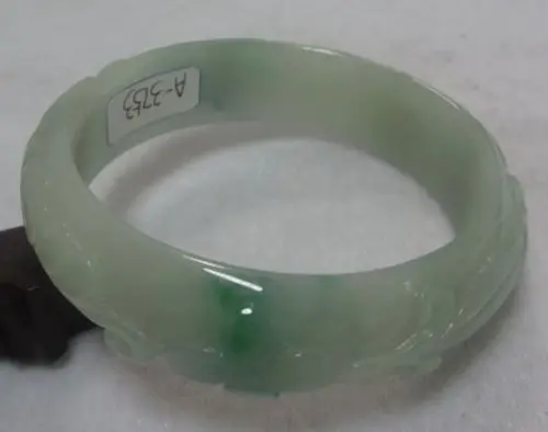 02173 BEAUTIFUL CHINA EMERALD HAND-CARVED GREEN JADE GEMS BANGLE BRACELET