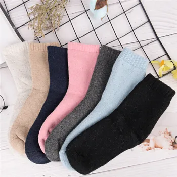 1 Pair 7 Colors Soft Snow Socks Thick Rabbit Wool Socks Women Winter Warm Socks Solid Color
1 Pair 7 Colors Soft Snow Socks Thick Rabbit Wool Socks Women Winter Warm Socks Solid Color