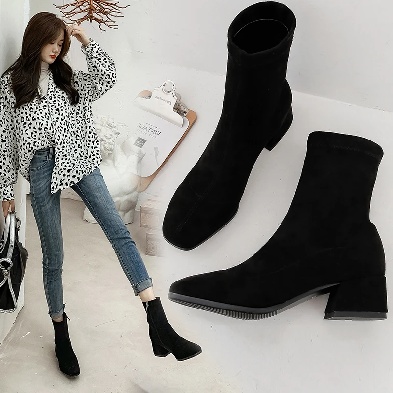 New Stretch socks boots Women Shoes Slip Flock ankle boots spring winter elegant Square high heels shoes female Plus size 33-43
New Stretch socks boots Women Shoes Slip Flock ankle boots spring winter elegant Square high heels shoes female Plus size 33-43